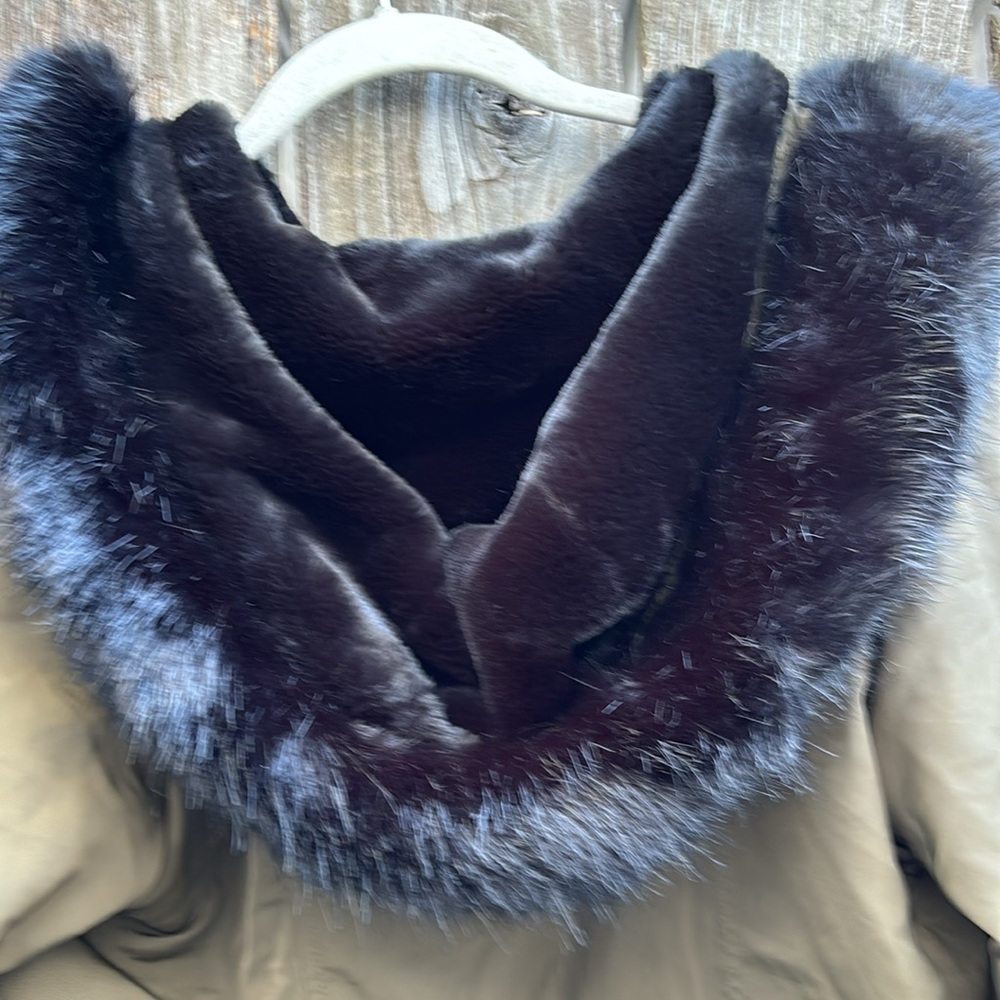 Dylan Tara Zip Up Front Jacket Coat w Black Faux Fur Hoodie Women’s Size Small - Picture 10 of 11
